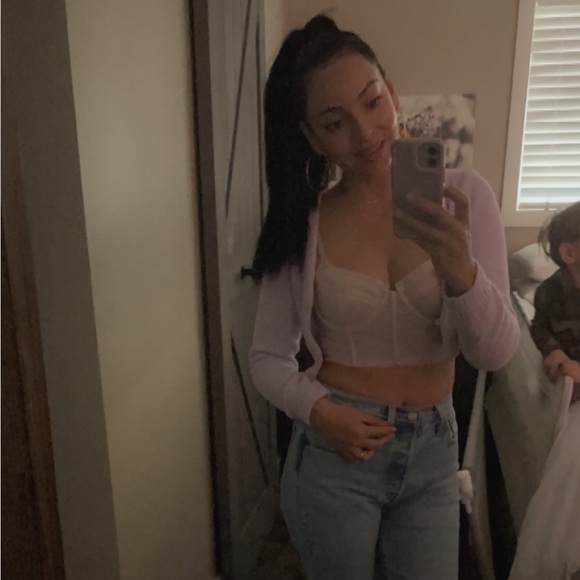 Meet your Posher, Stephanie - Picture 1 of 1